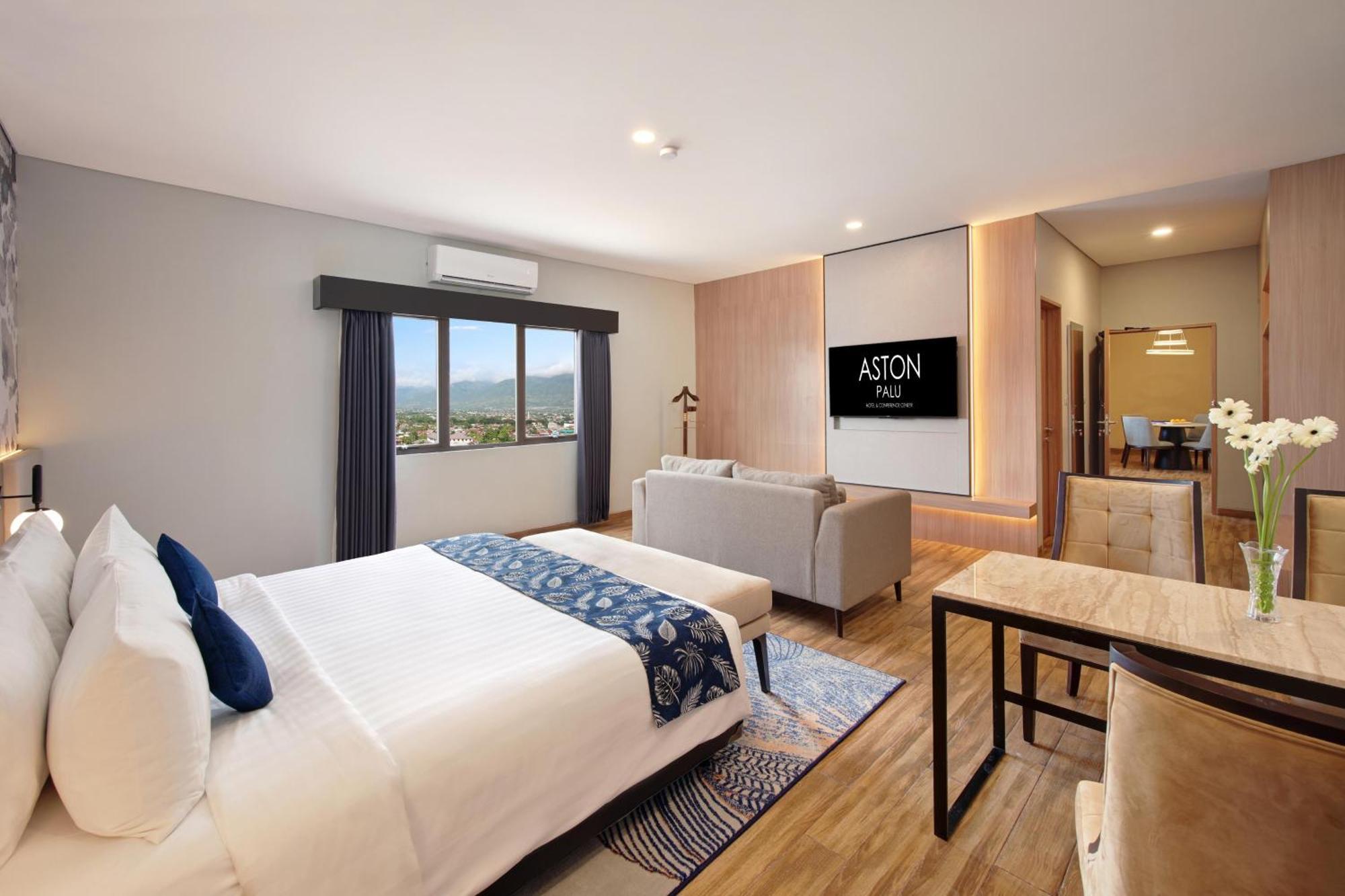 Aston Palu Hotel & Conference Center エクステリア 写真